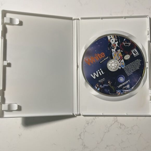 Wii Shaun White Snowboarding g Worldstage video game.  E for Everyone. Ubisoft. - Picture 2 of 3